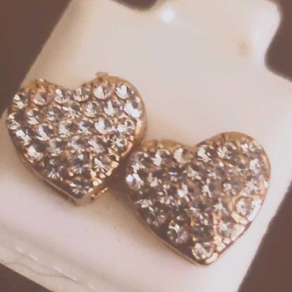 Heart stud earing gold stamped 14k jewelry